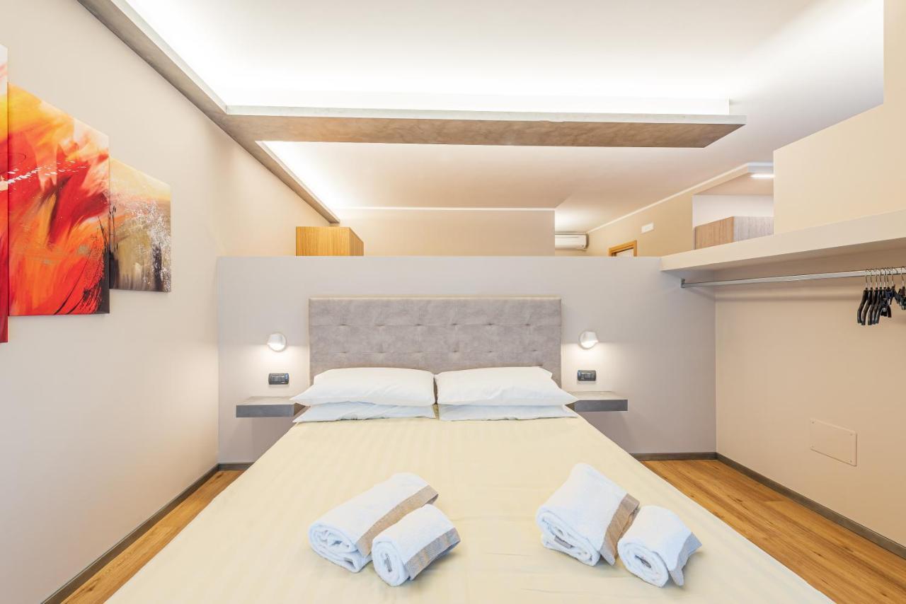 Room 176, Alba Town Екстер'єр фото