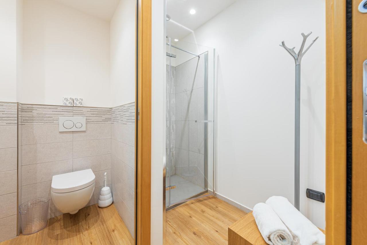 Room 176, Alba Town Екстер'єр фото